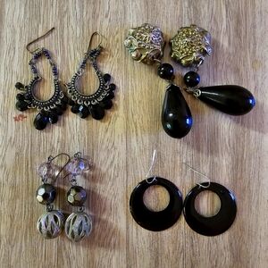 Bundle: 4 black Gothic sets of earrings